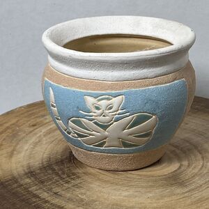 Unique Pastel Southwestern Style Studio Art Pottery Planter With Cats Signed 4”